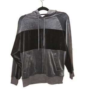 Champion Size Medium M New NWT Grey Gray Black Soft Velvet Pockets hoodie Lounge
